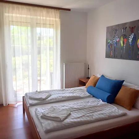 Aranyeso2 - Pool & Free Parking * Balatonfured