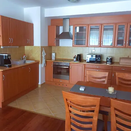 Aranyeso2 - Pool & Free Parking * Balatonfured